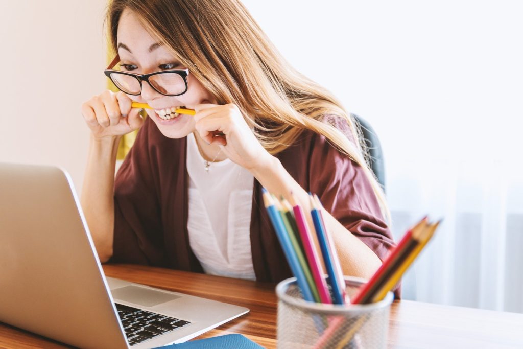 Bad Dental Habits Damaging Teeth and Gums